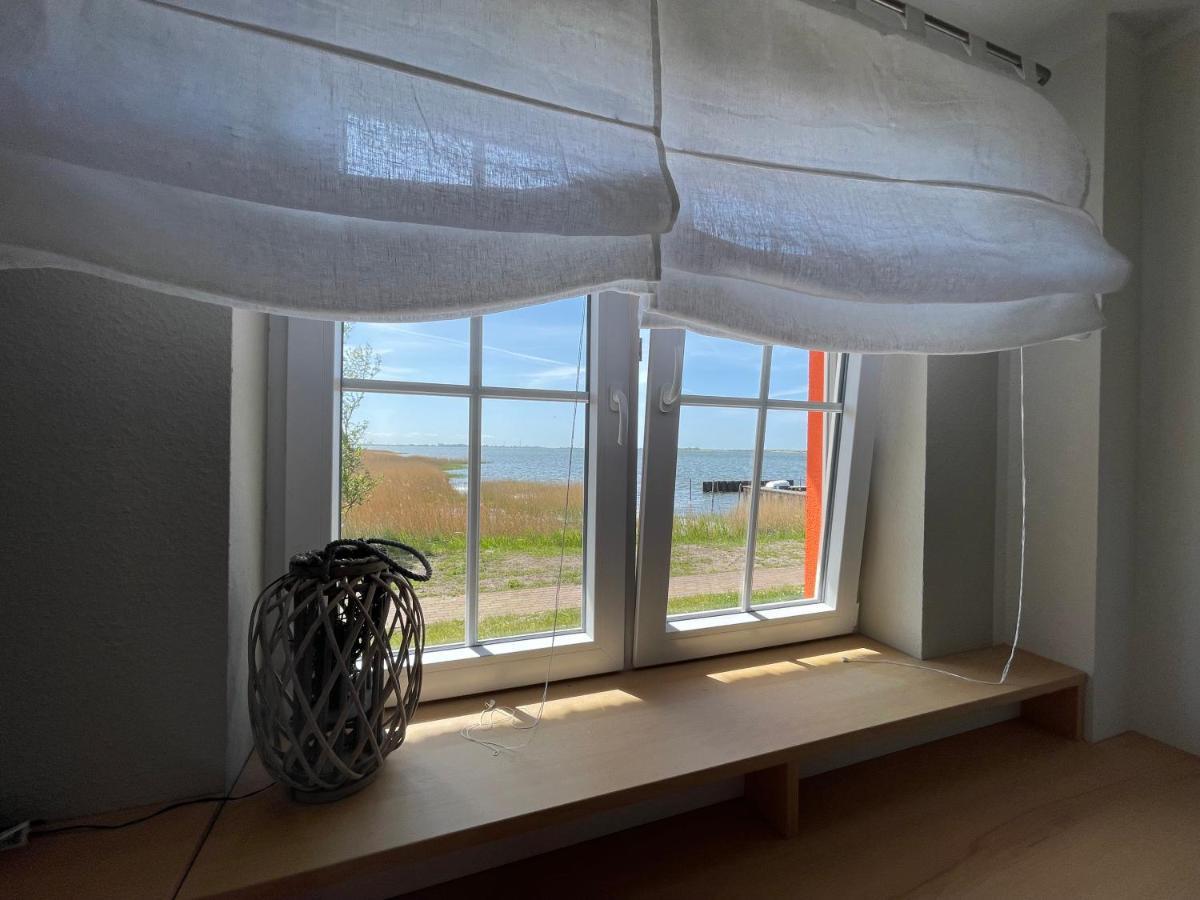 Hausboote Und Fewo Vieregge Exteriör bild
